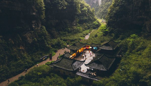 Comment organiser une visite des sites historiques de la route de la Soie en Chine?